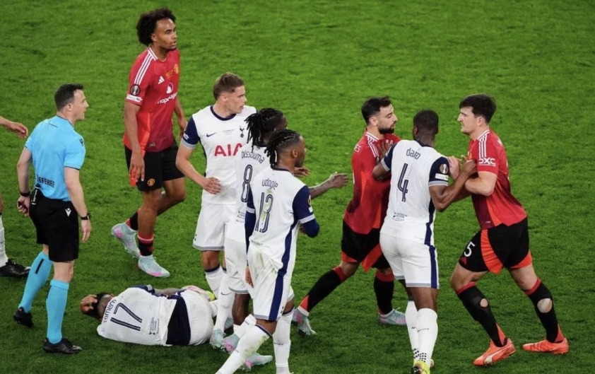 Man Utd thể hiện bộ mặt thất vọng trong trận chung kết (nguồn ảnh PA)