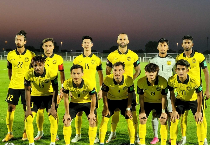 e2frbxcxoae8eb9_optimized