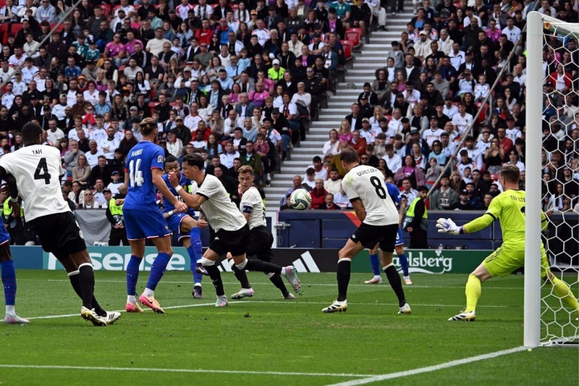 Kylian Mbappe phá vỡ thế bế tắc của Pháp trước Đức (Ảnh: SI).