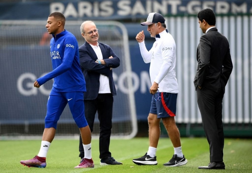 NÓNG: Giảng hòa bất thành, PSG ép buộc Mbappe cam kết tương lai 204737