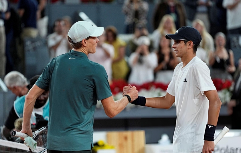 Giải mã 'Rafa 2.0', Sinner nói lời gan ruột 828744