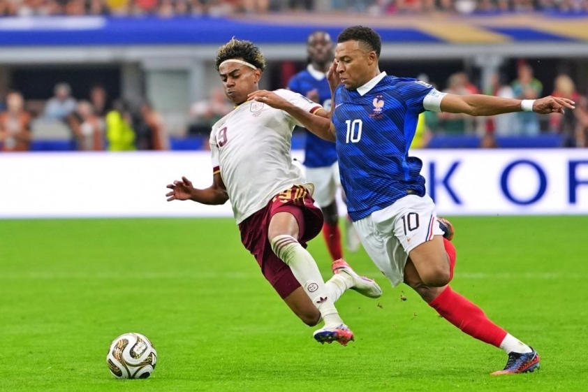 mbappe-yamal-6aae2bf50993e mbappe-yamal