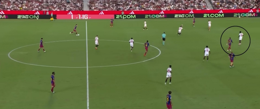 raphinha-barca-vs-sevilla-tactical-screenshot-6ab4d81d01a61 Ngôi sao Brazil sở hữu tuyệt kĩ 'cú lừa' cực khó đoán giúp Barca thăng hoa