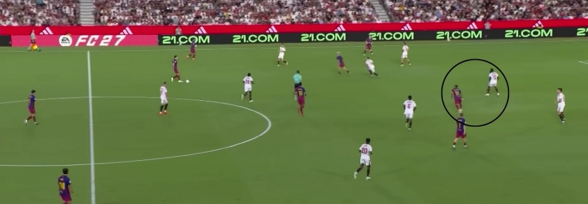 raphinha-barca-vs-sevilla-tactical-screenshot-b-6ab4d92ef1298 Ngôi sao Brazil sở hữu tuyệt kĩ 'cú lừa' cực khó đoán giúp Barca thăng hoa